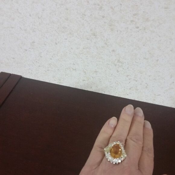 YELLOW CITRINE RING - Picture 2 of 2